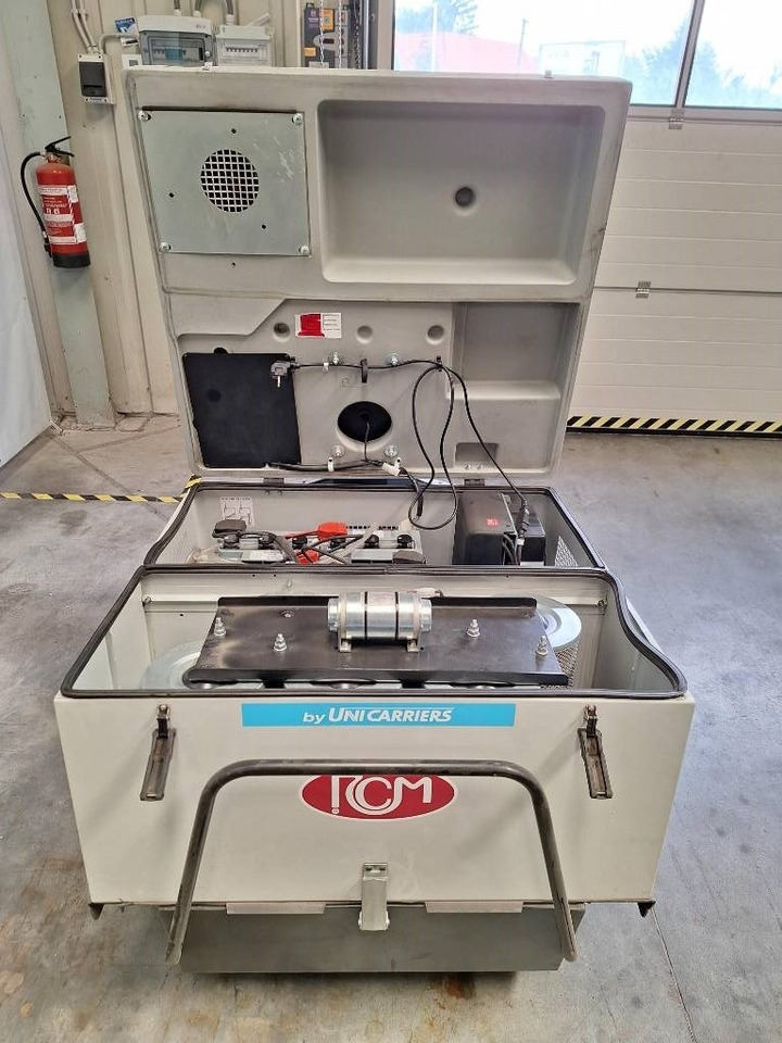 Industrial sweeper RCM Atom E Plus/1 UN: picture 6