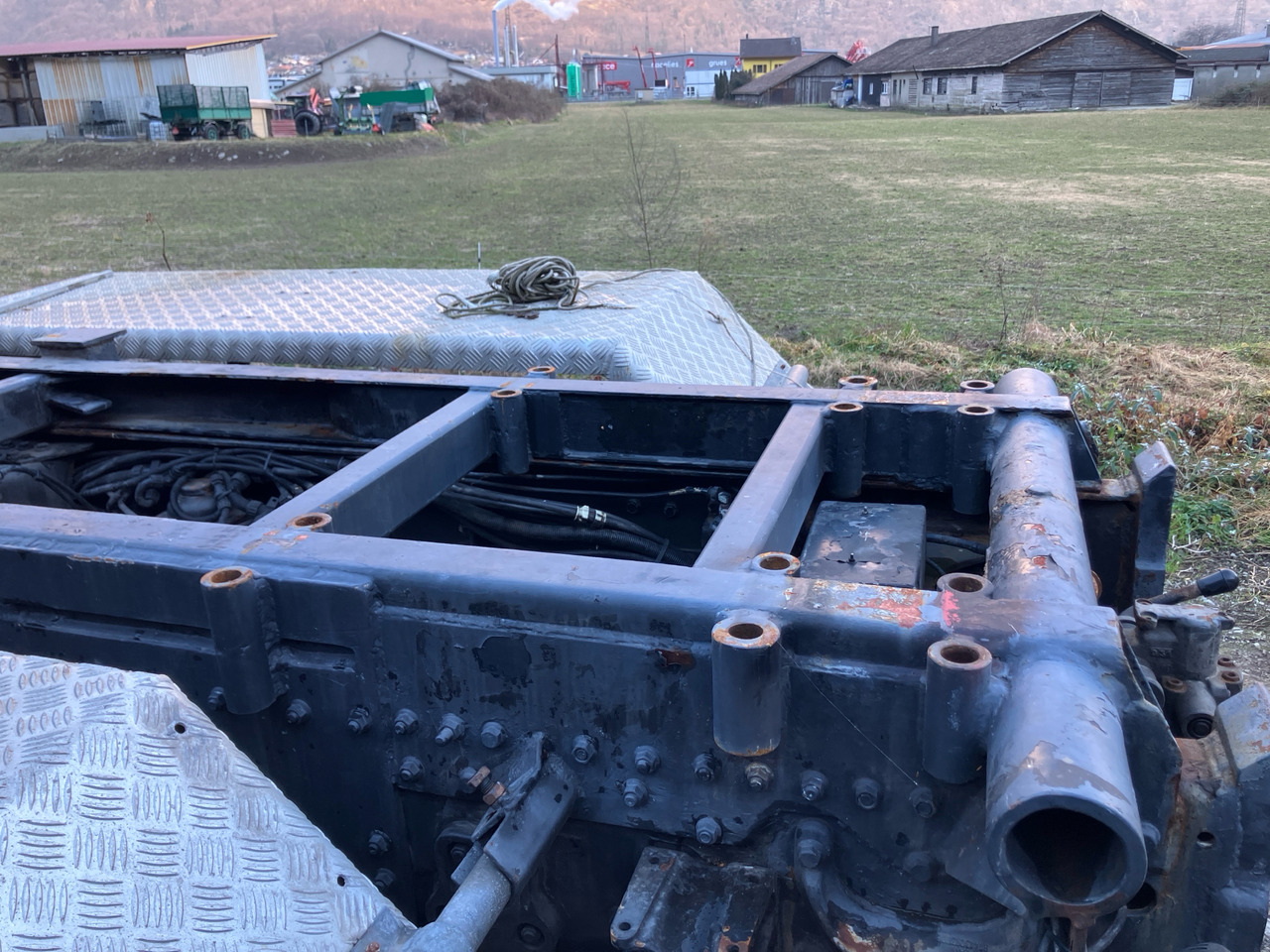 MAN F80 26.342 - Cab chassis truck: picture 3 MAN F80 26.342 - Cab chassis truck: picture 3