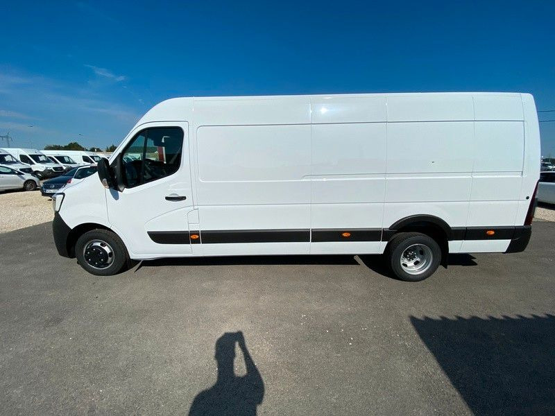 Renault Master L4H2 P5 4,5 t Renault Master L4H2 P5 4,5 t - Panel van: picture 2 Renault Master L4H2 P5 4,5 t Renault Master L4H2 P5 4,5 t - Panel van: picture 2