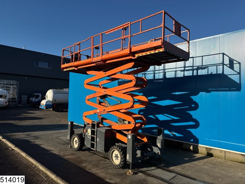 ATN CX15 4x4, H15 mtr, Max 700kg - Aerial platform: picture 4 ATN CX15 4x4, H15 mtr, Max 700kg - Aerial platform: picture 4