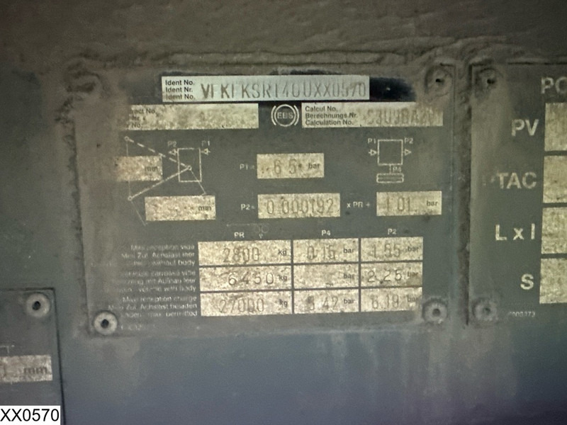 Fruehauf gesloten bak - Closed box semi-trailer: picture 5 Fruehauf gesloten bak - Closed box semi-trailer: picture 5