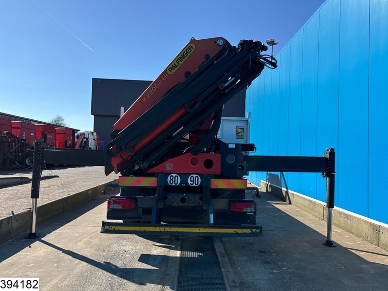 Dropside/ Flatbed truck, Crane truck Iveco Trakker 360 6X4, EURO 6, Steel suspension, Palfinger: picture 12