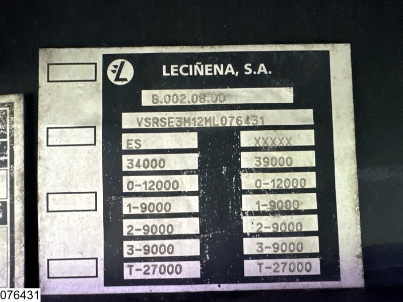 Lecinena Semie 42,000 kg, steering axle - Low loader semi-trailer: picture 4 Lecinena Semie 42,000 kg, steering axle - Low loader semi-trailer: picture 4