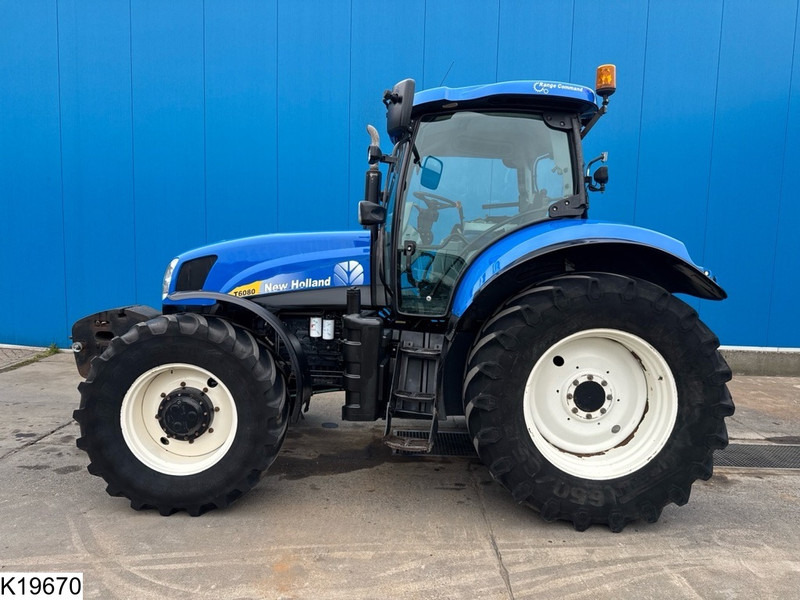 Farm tractor New Holland T6080: picture 13