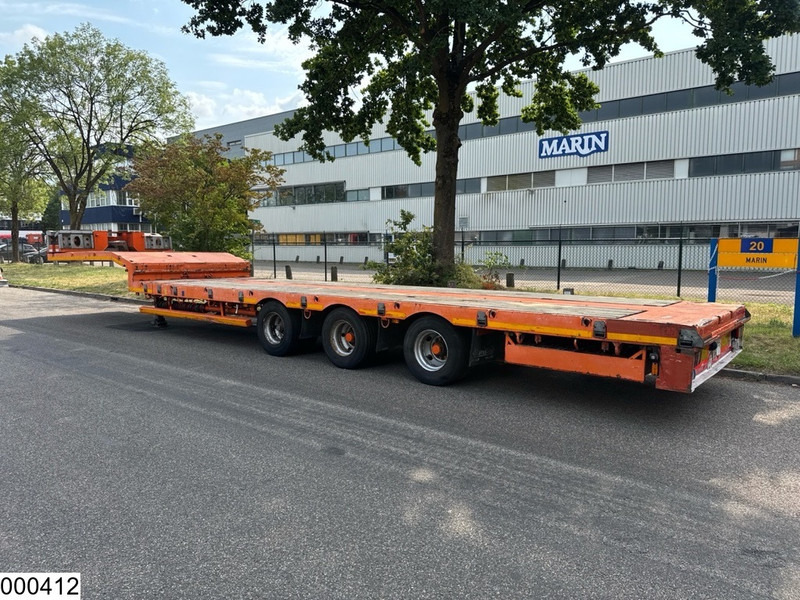 Nooteboom Lowbed 60.000 KG, Twistlocks, Extandable, 18 Mtr - Low loader semi-trailer: picture 3 Nooteboom Lowbed 60.000 KG, Twistlocks, Extandable, 18 Mtr - Low loader semi-trailer: picture 3