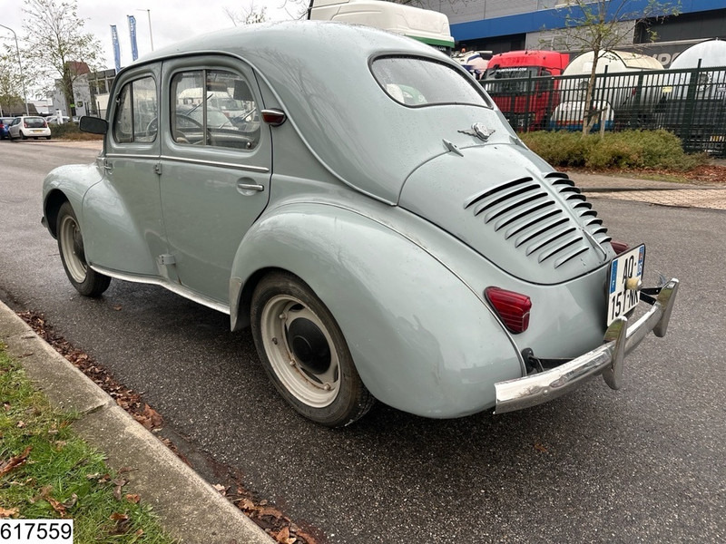 Renault ? 4CV - Car: picture 2 Renault ? 4CV - Car: picture 2
