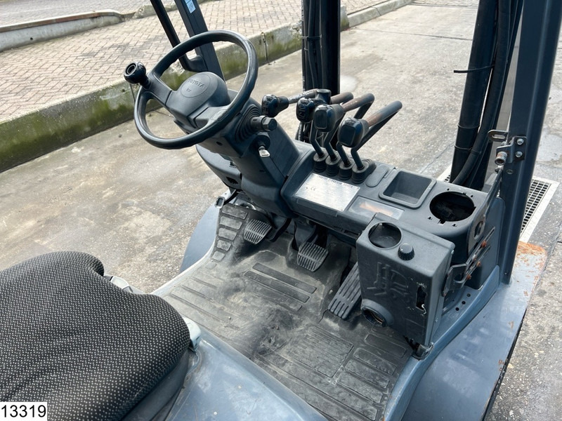 LPG forklift Toyota 8 FGF 25 2.500 KG: picture 11