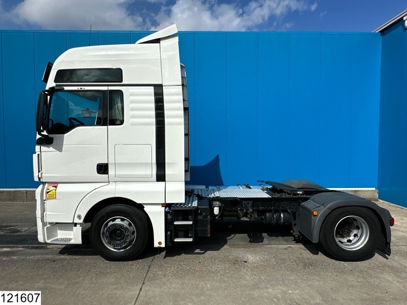 Tractor unit MAN TGX 18 460 EURO 6: picture 11