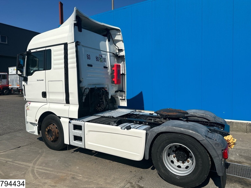 MAN TGX 18 460 EURO 6, Retarder, PTO - Tractor unit: picture 4 MAN TGX 18 460 EURO 6, Retarder, PTO - Tractor unit: picture 4