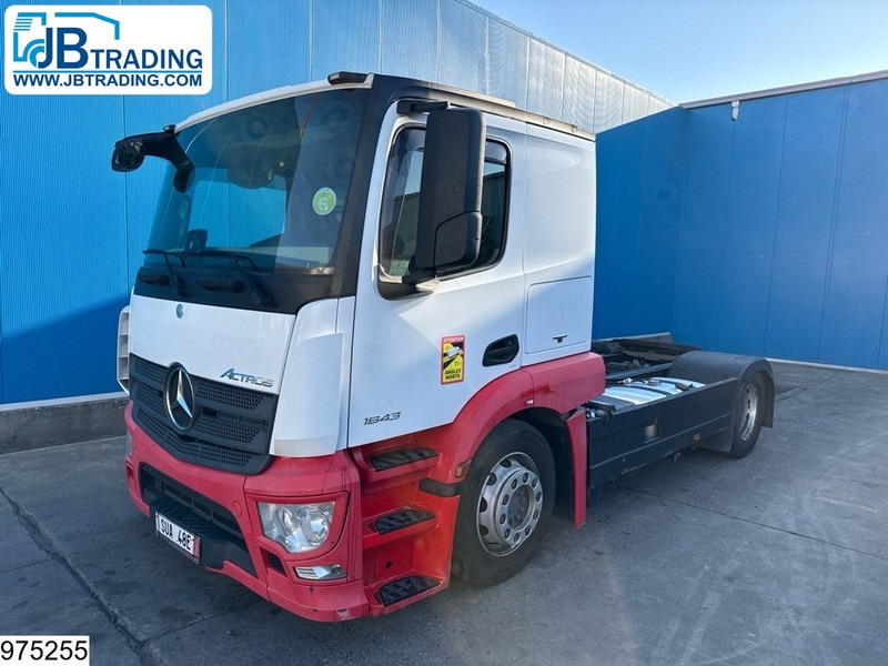 Mercedes-Benz Actros 1843 EURO 6, Retarder, PTO, LOHR, Standairco - Tractor unit: picture 1 Mercedes-Benz Actros 1843 EURO 6, Retarder, PTO, LOHR, Standairco - Tractor unit: picture 1