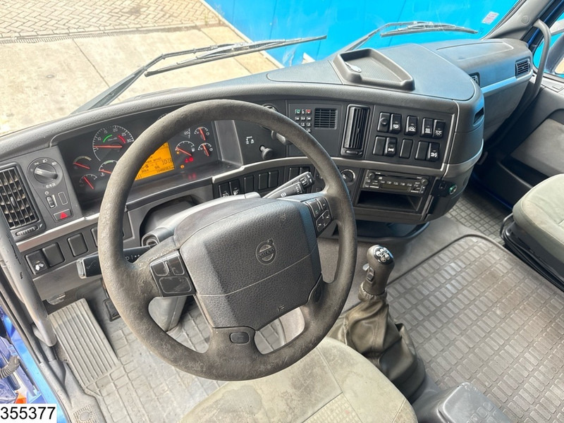 Volvo FH 500 Manual gearbox, Hydraulic, Steel suspension - Tractor unit: picture 5 Volvo FH 500 Manual gearbox, Hydraulic, Steel suspension - Tractor unit: picture 5
