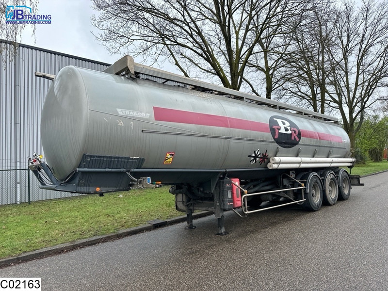 Trailor Fuel 39919 Liter, 9 Compartments - Tank semi-trailer: picture 1 Trailor Fuel 39919 Liter, 9 Compartments - Tank semi-trailer: picture 1