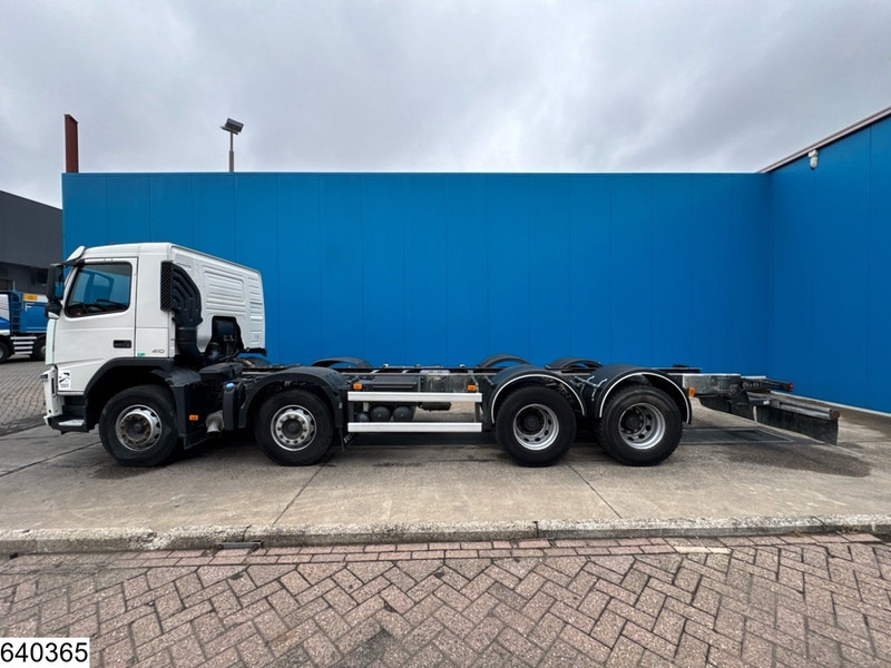 Cab chassis truck Volvo FM 410 8x4, EURO 5, PTO: picture 12