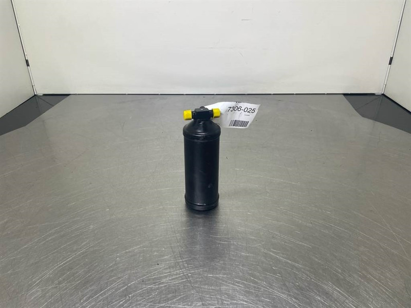 Ahlmann AZ150-23105664-Filterdrier/Filtertrockner - Frame/ Chassis for Construction machinery: picture 1 Ahlmann AZ150-23105664-Filterdrier/Filtertrockner - Frame/ Chassis for Construction machinery: picture 1