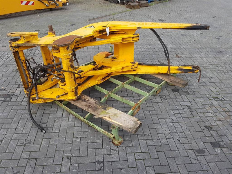 Ahlmann AZ210E-23106983-Lifting framework/Schaufelarm/Giek - Boom: picture 3 Ahlmann AZ210E-23106983-Lifting framework/Schaufelarm/Giek - Boom: picture 3