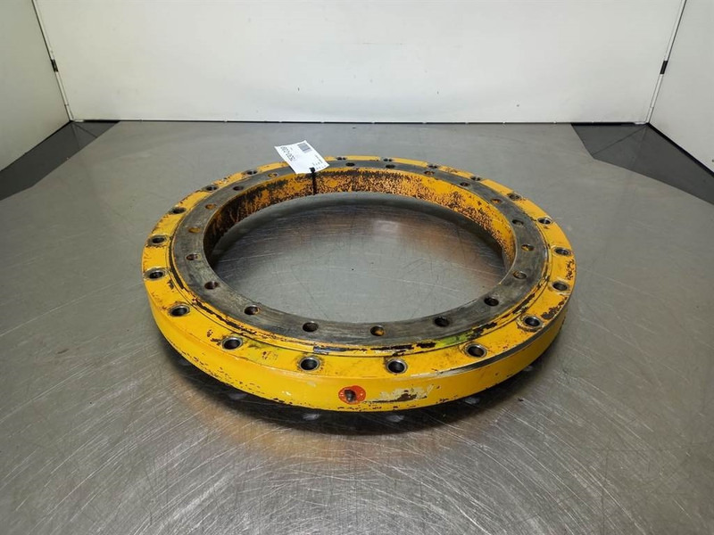 Ahlmann AZ6-4197762A-Slewing ring/Drehkranz/Draaikrans - Frame/ Chassis for Construction machinery: picture 1 Ahlmann AZ6-4197762A-Slewing ring/Drehkranz/Draaikrans - Frame/ Chassis for Construction machinery: picture 1