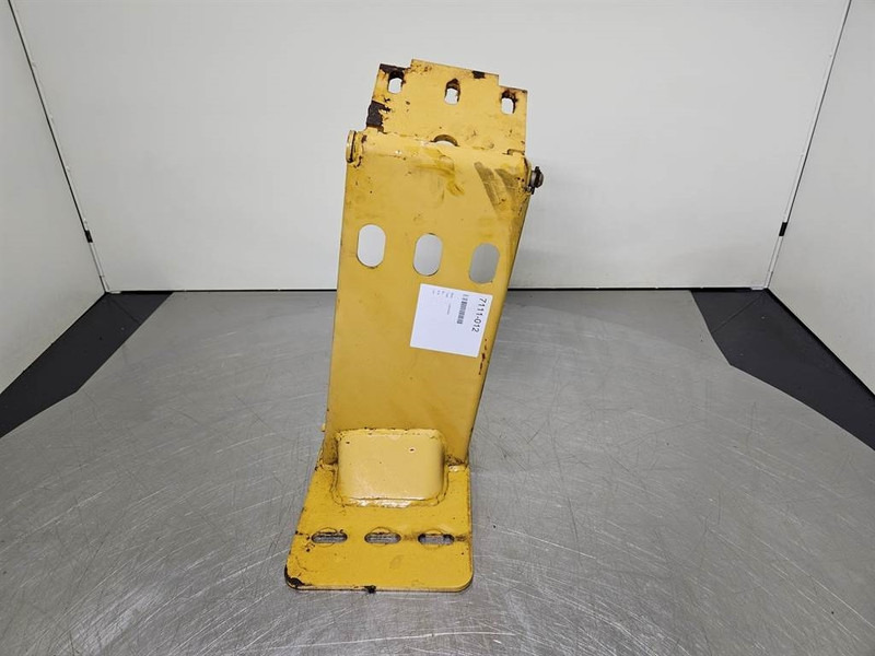 Cat 966H-300-5456-Fender bracket/Halter/Steun - Frame/ Chassis for Construction machinery: picture 2 Cat 966H-300-5456-Fender bracket/Halter/Steun - Frame/ Chassis for Construction machinery: picture 2
