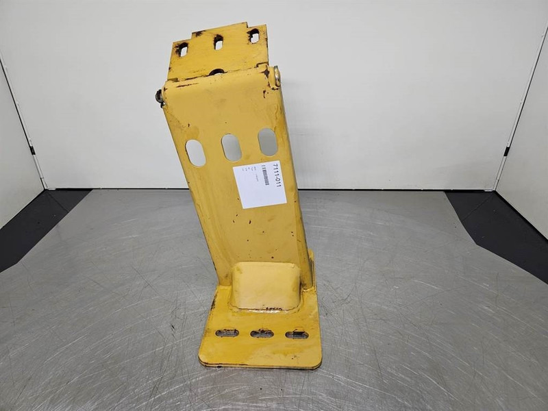 Cat 966H-300-5458-Fender bracket/Halter/Steun - Frame/ Chassis for Construction machinery: picture 3 Cat 966H-300-5458-Fender bracket/Halter/Steun - Frame/ Chassis for Construction machinery: picture 3