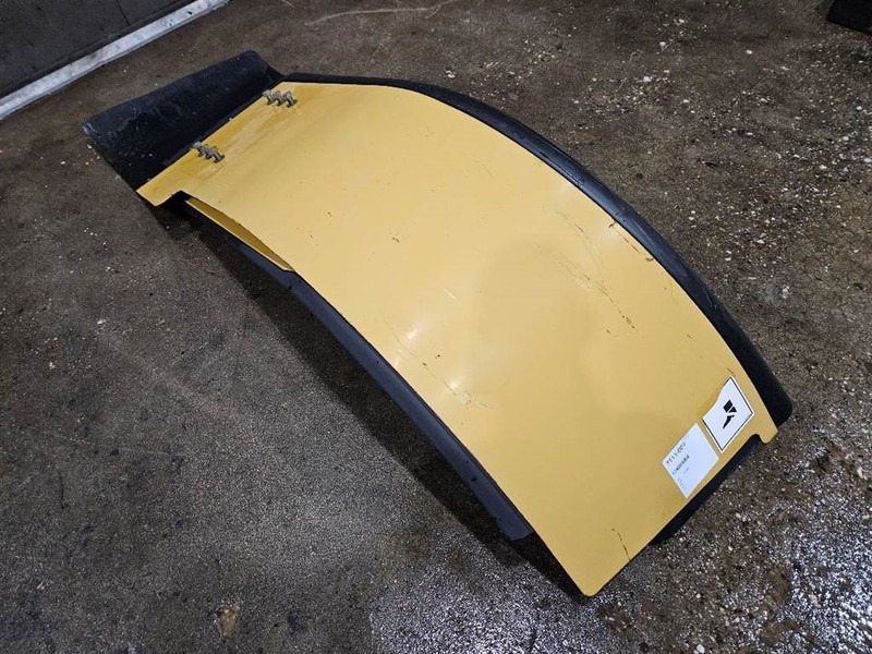 Cat - Rear mud guard/Kotfluegel/Spatbord - Frame/ Chassis for Construction machinery: picture 3 Cat - Rear mud guard/Kotfluegel/Spatbord - Frame/ Chassis for Construction machinery: picture 3