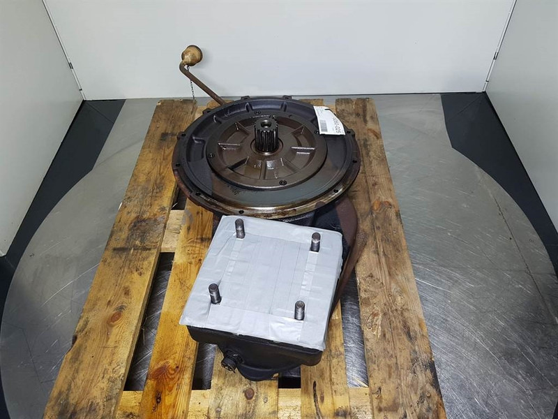 Claas TORION1812-Liebherr PVG351B-12464479-Transmission - Gearbox and parts for Construction machinery: picture 2 Claas TORION1812-Liebherr PVG351B-12464479-Transmission - Gearbox and parts for Construction machinery: picture 2