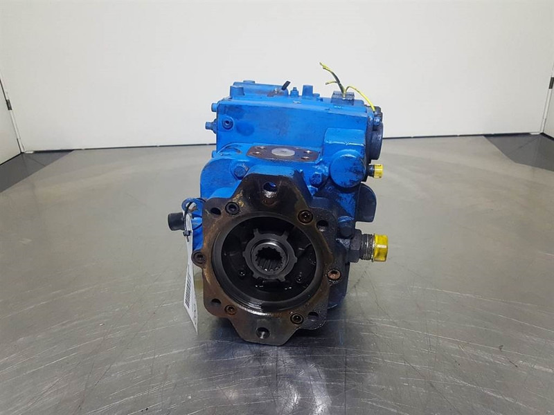 EATON 4622-208 - Drive pump/Fahrpumpe/Rijpomp - Hydraulics for Construction machinery: picture 3 EATON 4622-208 - Drive pump/Fahrpumpe/Rijpomp - Hydraulics for Construction machinery: picture 3