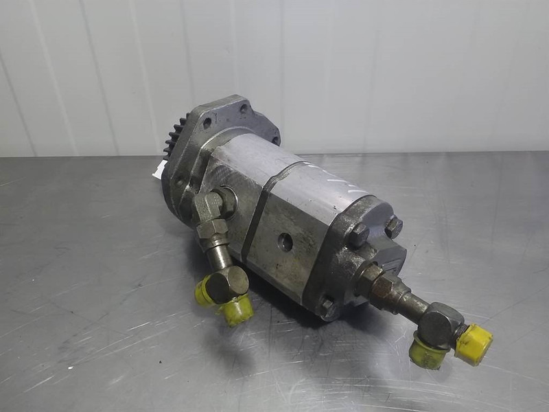 HALDEX 10398 - Gearpump/Zahnradpumpe/Tandwielpomp - Hydraulics: picture 2 HALDEX 10398 - Gearpump/Zahnradpumpe/Tandwielpomp - Hydraulics: picture 2