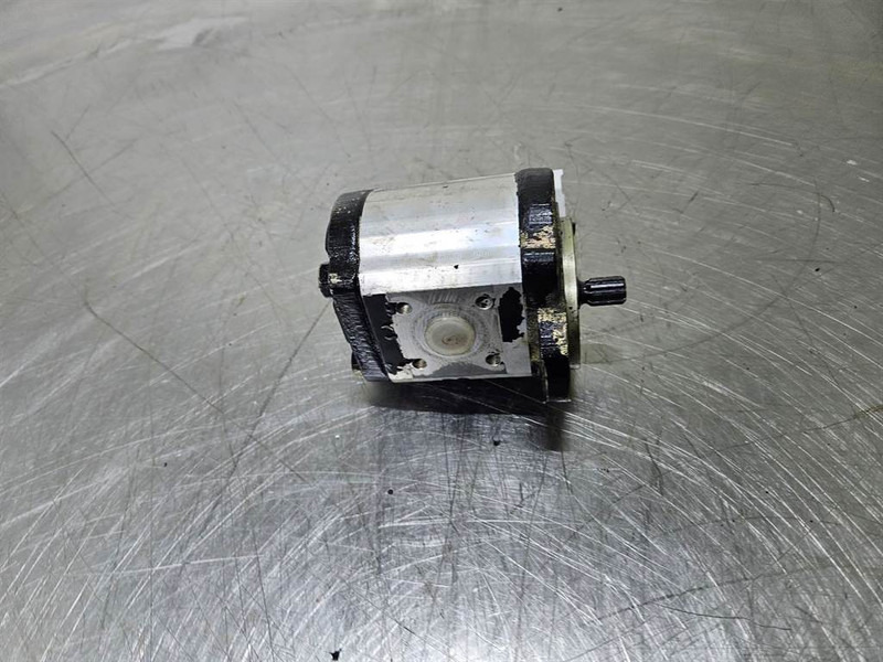 HALDEX W9A1-23-R-3-F-27-N-N-Gearpump/Zahnradpumpe - Hydraulics for Construction machinery: picture 4 HALDEX W9A1-23-R-3-F-27-N-N-Gearpump/Zahnradpumpe - Hydraulics for Construction machinery: picture 4