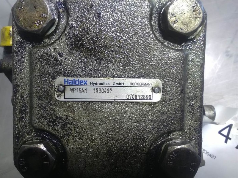 HALDEX WP15A1 - Volvo L 35 B-Z - Gearpump - Hydraulics: picture 3 HALDEX WP15A1 - Volvo L 35 B-Z - Gearpump - Hydraulics: picture 3