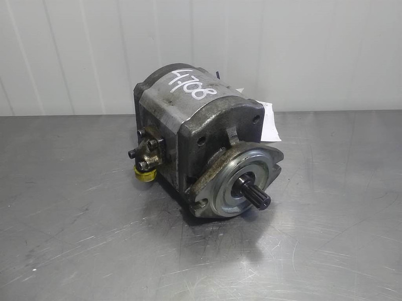 HALDEX WP15A1 - Volvo L 35 B-Z - Gearpump - Hydraulics: picture 1 HALDEX WP15A1 - Volvo L 35 B-Z - Gearpump - Hydraulics: picture 1