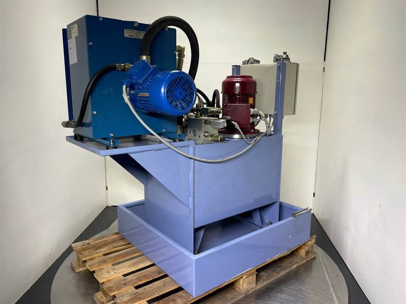 Hydac 3kW-Compact-/steering unit/Aggregate - Hydraulics for Construction machinery: picture 5 Hydac 3kW-Compact-/steering unit/Aggregate - Hydraulics for Construction machinery: picture 5