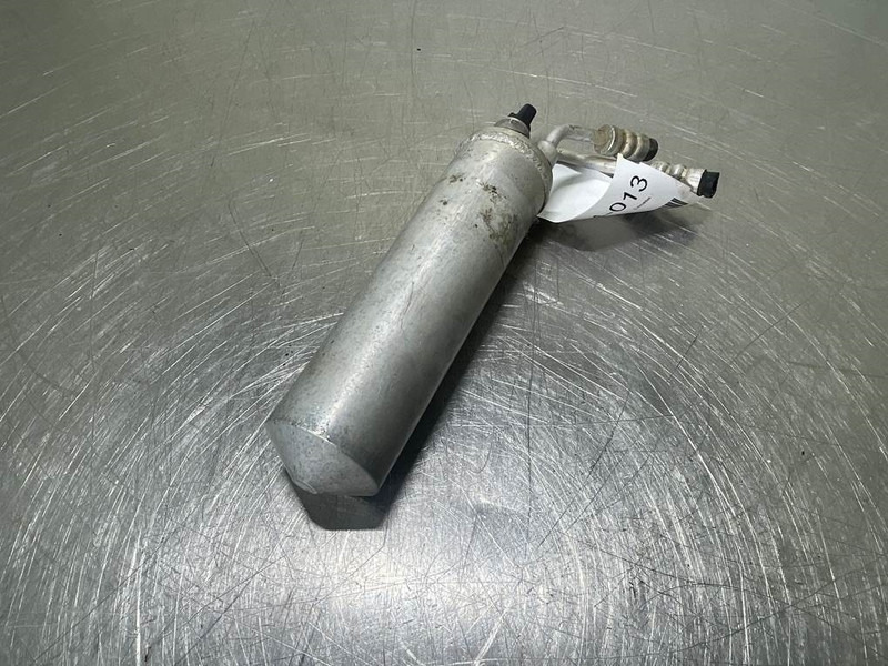 Hyundai HL757-7A-11N6-90060 / A4W00615 / ASRN60D-M5-Drier - Frame/ Chassis for Construction machinery: picture 3 Hyundai HL757-7A-11N6-90060 / A4W00615 / ASRN60D-M5-Drier - Frame/ Chassis for Construction machinery: picture 3