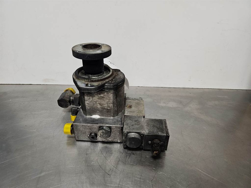JCB 426E AGRI HT-20/925707-Haldex WM09A1-Gearpump - Hydraulics for Construction machinery: picture 1 JCB 426E AGRI HT-20/925707-Haldex WM09A1-Gearpump - Hydraulics for Construction machinery: picture 1