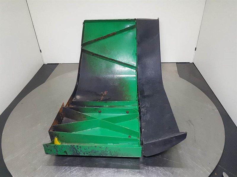 JCB 426E AGRI HT - Mud guard/Kotfluegel/Spatbord - Frame/ Chassis for Construction machinery: picture 4 JCB 426E AGRI HT - Mud guard/Kotfluegel/Spatbord - Frame/ Chassis for Construction machinery: picture 4