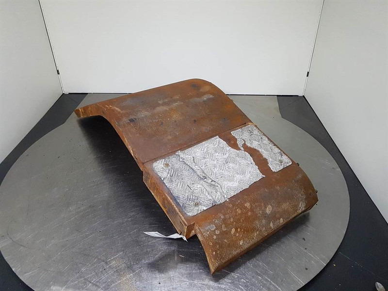 JCB 426E AGRI HT - Mud guard/Kotfluegel/Spatbord - Frame/ Chassis for Construction machinery: picture 1 JCB 426E AGRI HT - Mud guard/Kotfluegel/Spatbord - Frame/ Chassis for Construction machinery: picture 1