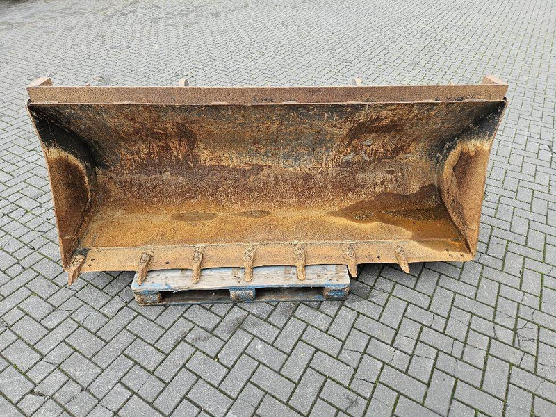 JCB 4CX-125/38100-2,34 MTR-Bucket/Schaufel/Dichte bak - Bucket for Construction machinery: picture 1 JCB 4CX-125/38100-2,34 MTR-Bucket/Schaufel/Dichte bak - Bucket for Construction machinery: picture 1