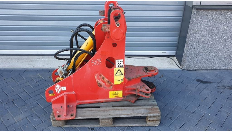 Komatsu WA70-5 - Chassis/Frame - Frame/ Chassis for Construction machinery: picture 1 Komatsu WA70-5 - Chassis/Frame - Frame/ Chassis for Construction machinery: picture 1