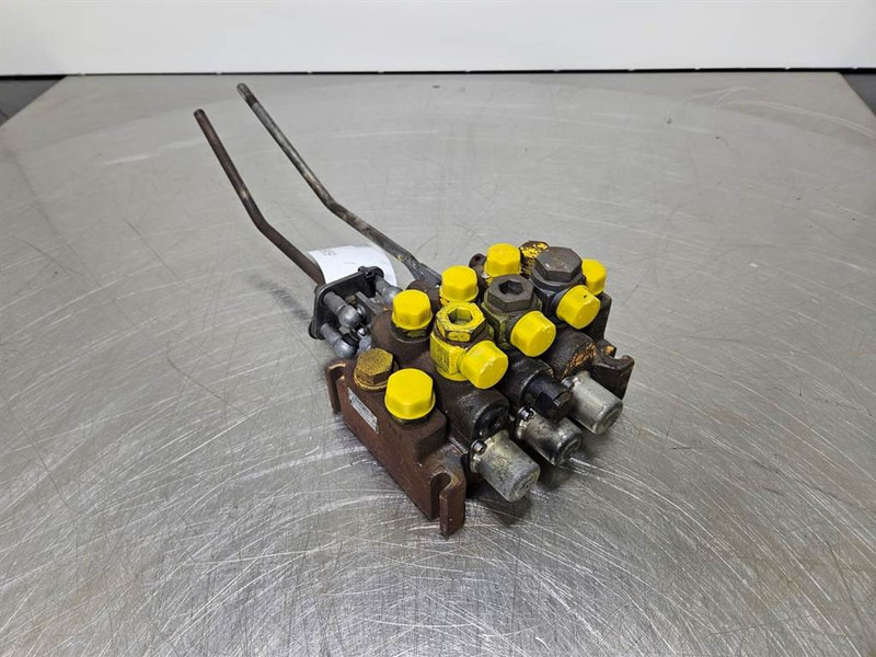 Kramer 512SL-Nordhydraulic RS-213-Valve/Ventile/Ventiel - Hydraulics for Construction machinery: picture 4 Kramer 512SL-Nordhydraulic RS-213-Valve/Ventile/Ventiel - Hydraulics for Construction machinery: picture 4