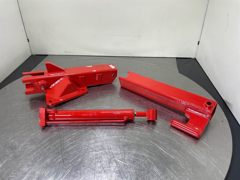 Manitou - Trailer hitch/Anhängerkupplung/Trekhaak - Frame/ Chassis for Construction machinery: picture 1 Manitou - Trailer hitch/Anhängerkupplung/Trekhaak - Frame/ Chassis for Construction machinery: picture 1