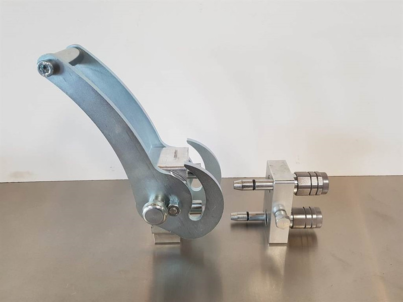 Multi-way MEDD22H08 - Quick coupler/Schnellkupplun - Hydraulics for Construction machinery: picture 1 Multi-way MEDD22H08 - Quick coupler/Schnellkupplun - Hydraulics for Construction machinery: picture 1