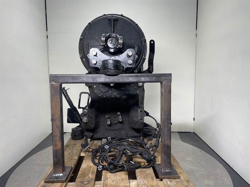 New Holland W110C-ZF 4WG-130-Transmission/Getriebe - Gearbox for Construction machinery: picture 5 New Holland W110C-ZF 4WG-130-Transmission/Getriebe - Gearbox for Construction machinery: picture 5