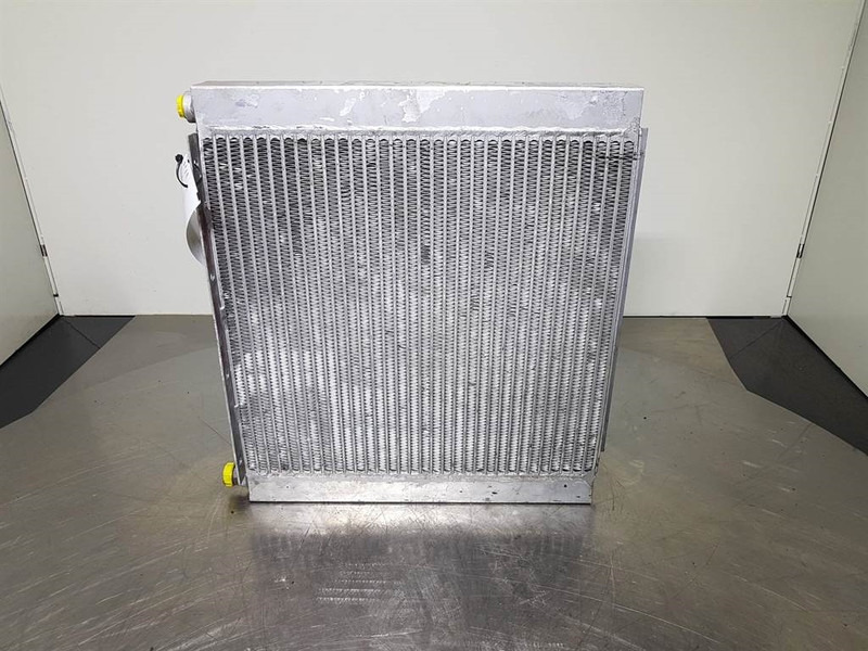 Nissens - Oil cooler/Ölkühler/Oliekoeler - Hydraulics for Construction machinery: picture 1 Nissens - Oil cooler/Ölkühler/Oliekoeler - Hydraulics for Construction machinery: picture 1