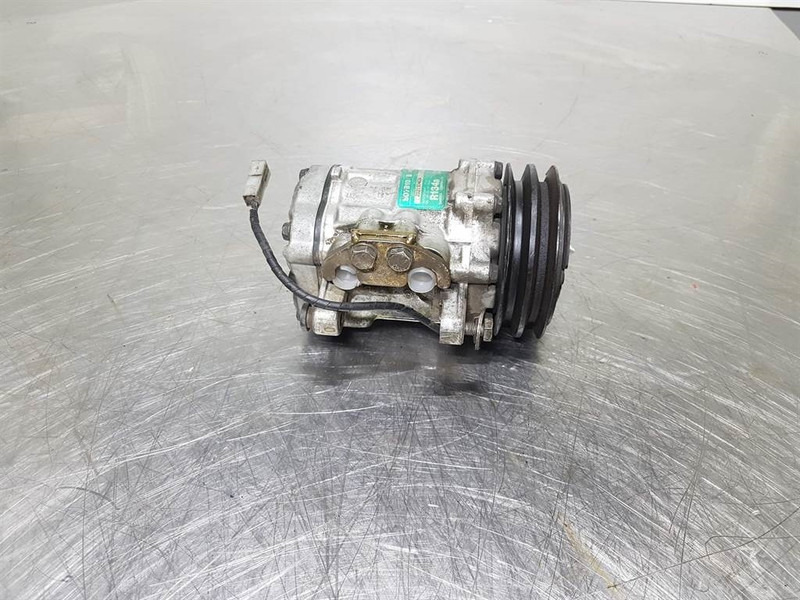 SANDEN SD7B10-7170-Compressor/Kompressor/Aircopomp - A/C compressor for Construction machinery: picture 2 SANDEN SD7B10-7170-Compressor/Kompressor/Aircopomp - A/C compressor for Construction machinery: picture 2