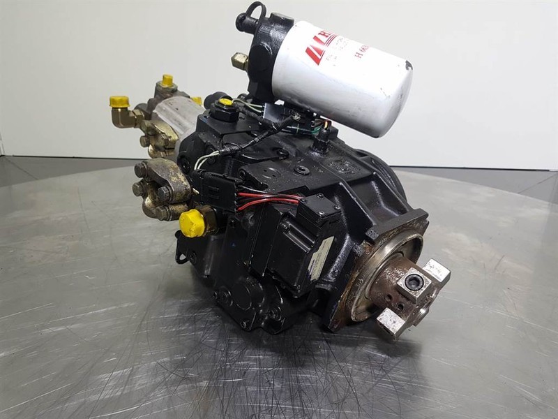 Sauer Sundstrand 90R075EP6AE60 - Drive pump - Hydraulics: picture 1 Sauer Sundstrand 90R075EP6AE60 - Drive pump - Hydraulics: picture 1