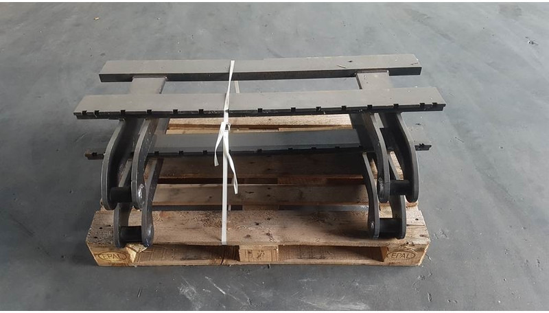 Schaeff SKL / SKS - Forks/Palletgabeln/Palletvorken - Forks: picture 2 Schaeff SKL / SKS - Forks/Palletgabeln/Palletvorken - Forks: picture 2