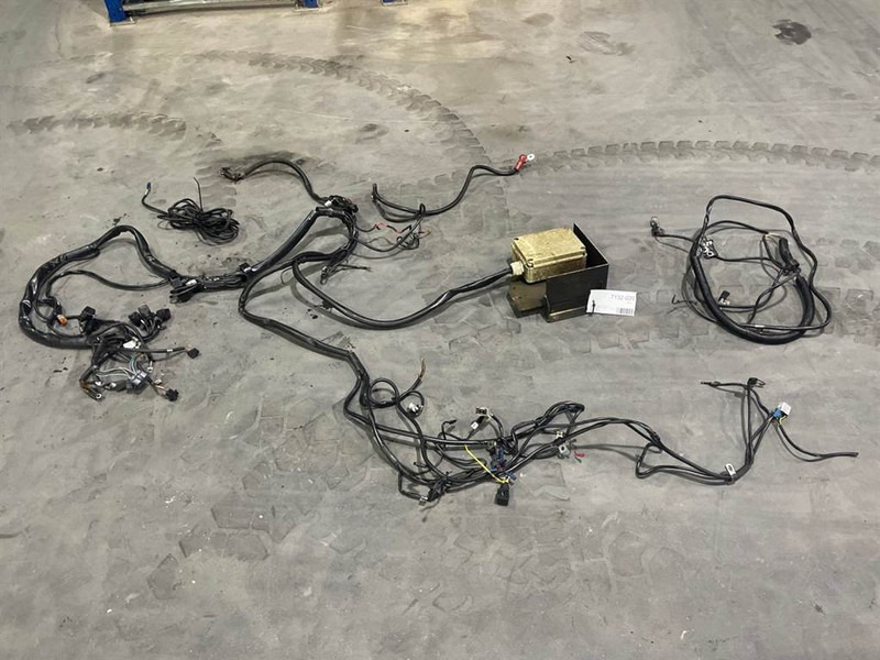 Schaeff SKL834-5110662033-Wiring harness/Kabelbaum - Electrical system for Construction machinery: picture 1 Schaeff SKL834-5110662033-Wiring harness/Kabelbaum - Electrical system for Construction machinery: picture 1