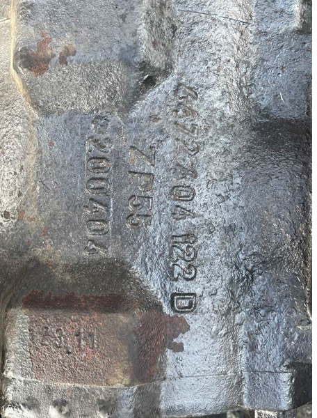 Axle and parts for Construction machinery Schaeff SKL834-5904661665-ZF AP-R715-4472004061-Axle: picture 6