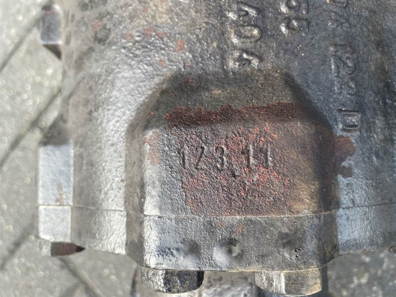 Axle and parts for Construction machinery Schaeff SKL834-5904661665-ZF AP-R715-4472004061-Axle: picture 7