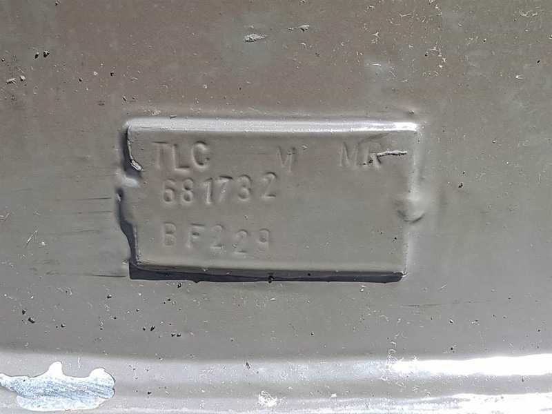 Sennebogen 818E - Undercarriage/Unterwagen/Onderwagen - Frame/ Chassis: picture 4 Sennebogen 818E - Undercarriage/Unterwagen/Onderwagen - Frame/ Chassis: picture 4