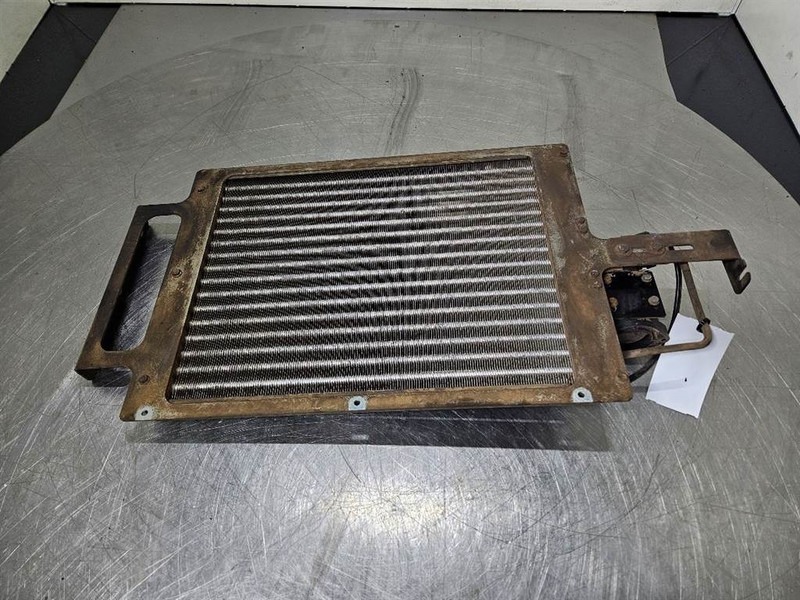Sennebogen 835E-156803-Airco condenser/Klimakondensator - Frame/ Chassis for Construction machinery: picture 4 Sennebogen 835E-156803-Airco condenser/Klimakondensator - Frame/ Chassis for Construction machinery: picture 4