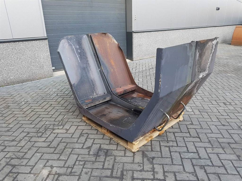 Terex TL260-0457006031-Mud guard/Kotfluegel/Spatbord - Fender for Construction machinery: picture 3 Terex TL260-0457006031-Mud guard/Kotfluegel/Spatbord - Fender for Construction machinery: picture 3